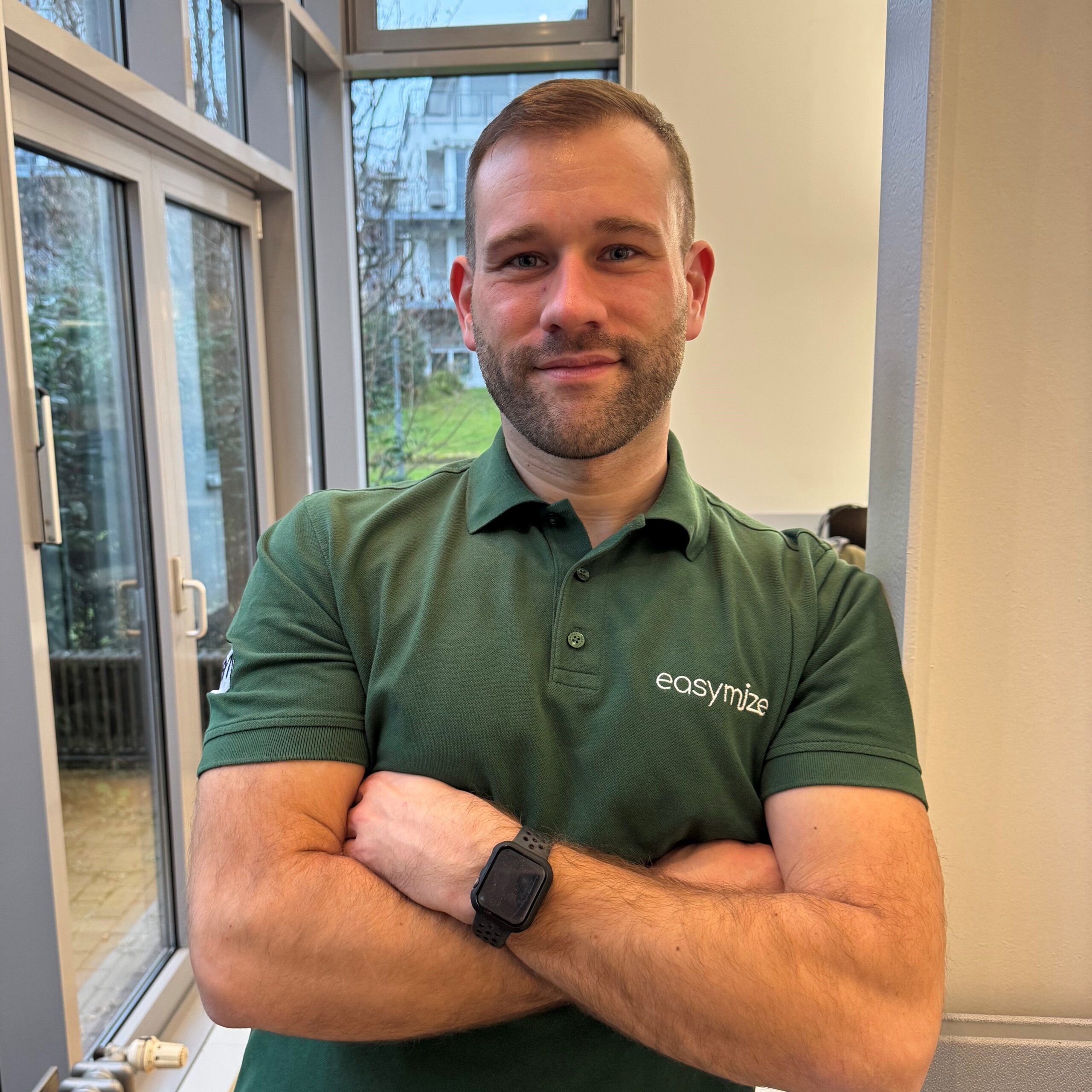 Jan_neu_Webseite_V3-scaled Profilbild Jan Anke. Jan unterstützt das Sales Team in Frankfurt.